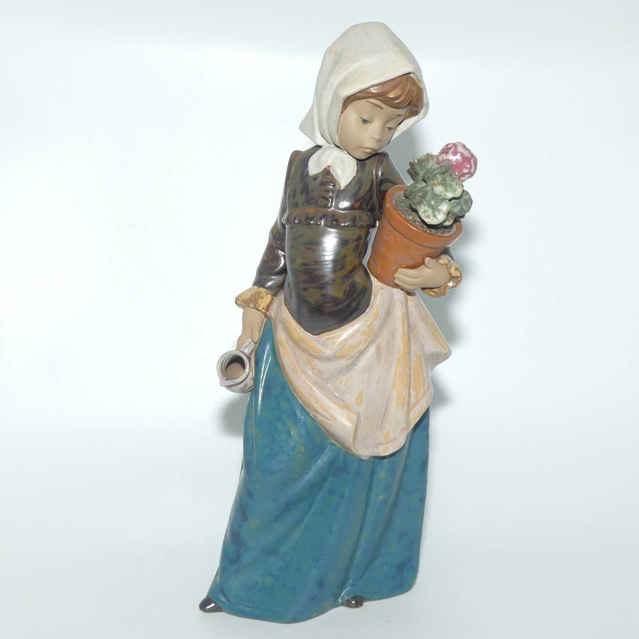 Lladro figure Girl with Geranium | Gres | #3508