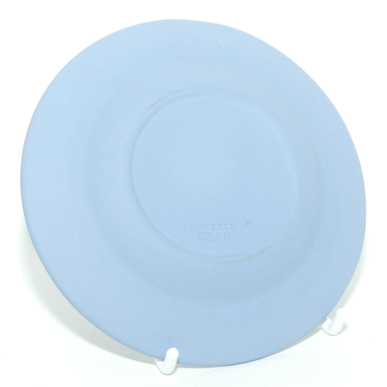 Wedgwood Jasper | White on Pale Blue | Ashtray with Grape and Vine border