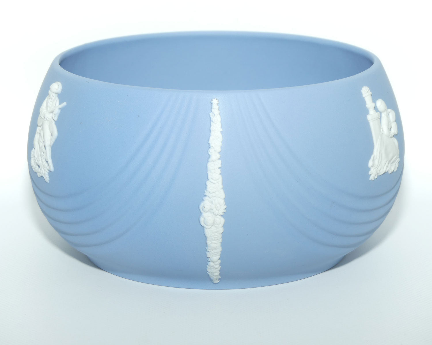 Wedgwood Jasper | White on Pale Blue bowl | 3 Cameo Scenes | Curved design | 22cm diam