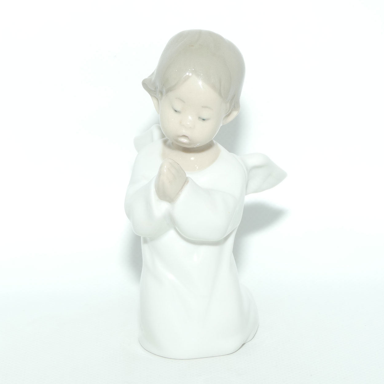 Lladro figure Angel Praying #4538