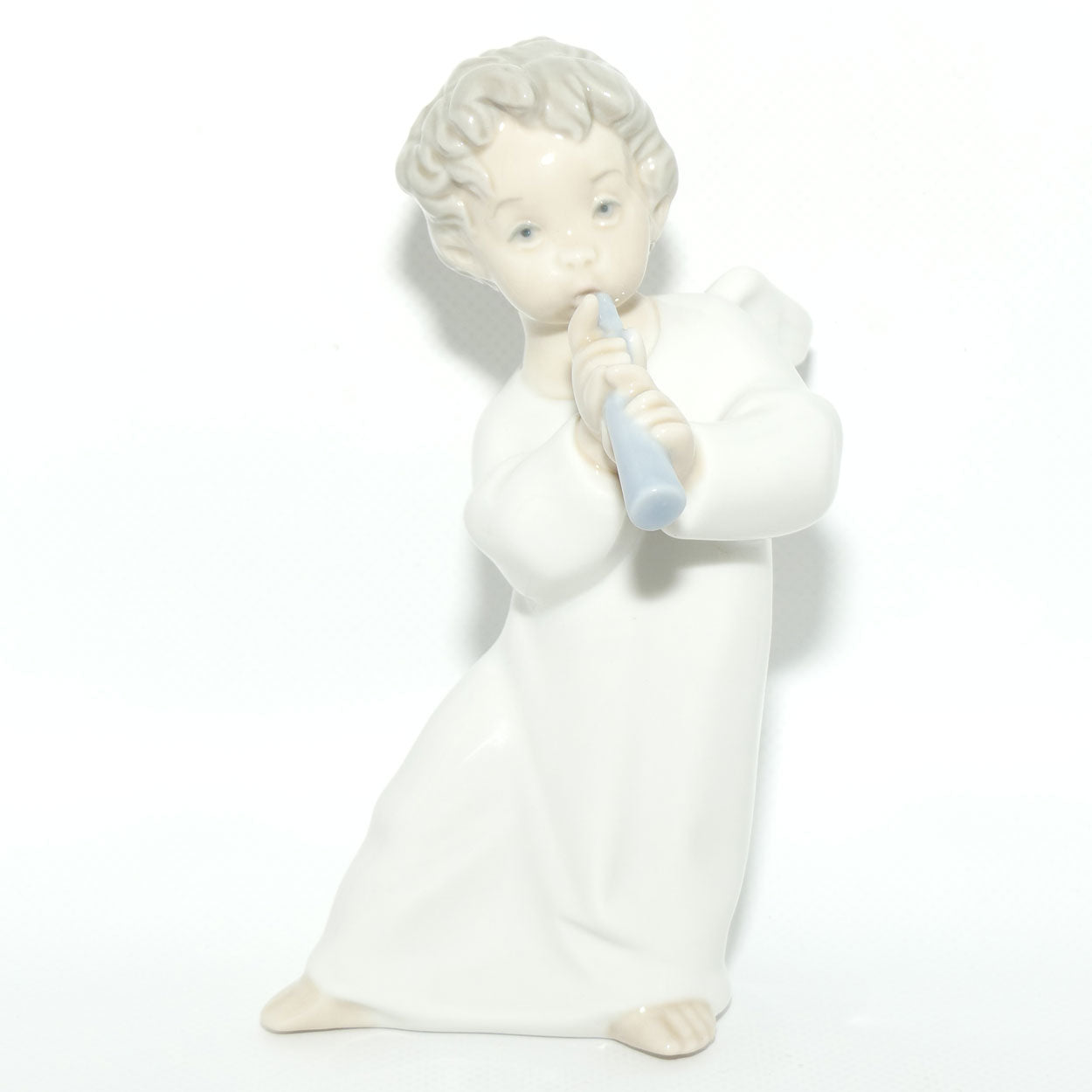 Lladro figure Angel with Flute | Angel Standing | #4540 | #2
