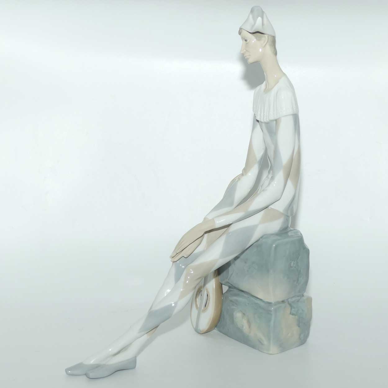 Lladro figure Sad Harlequin | #4558