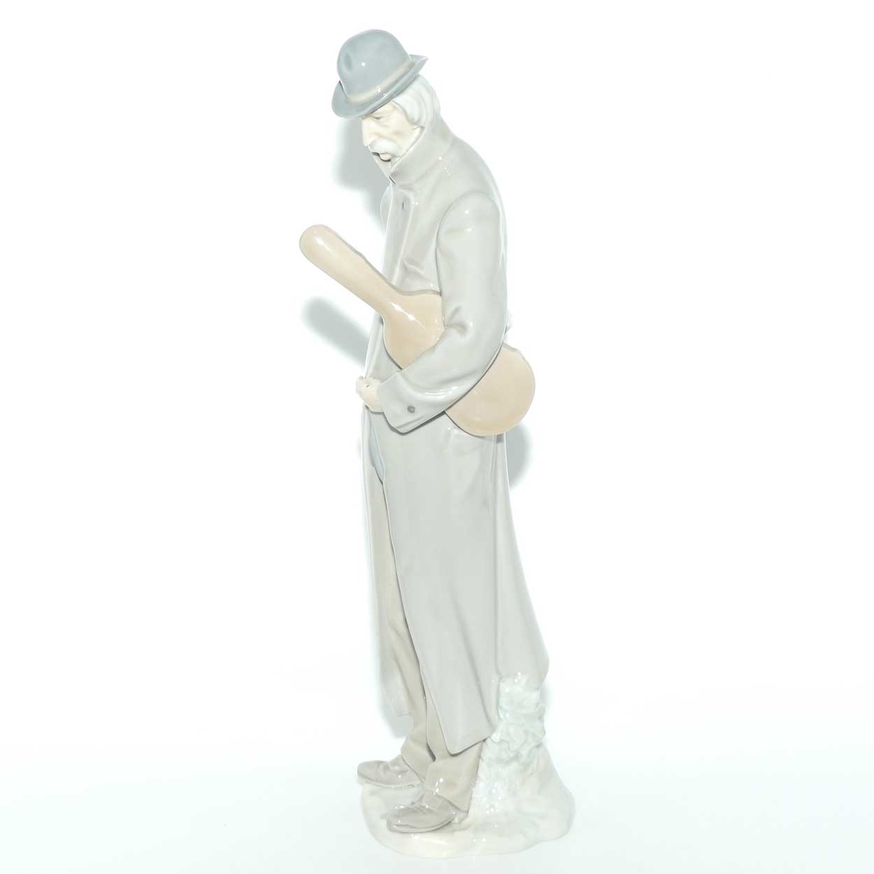 Lladro figure Old Man with Violin #4622