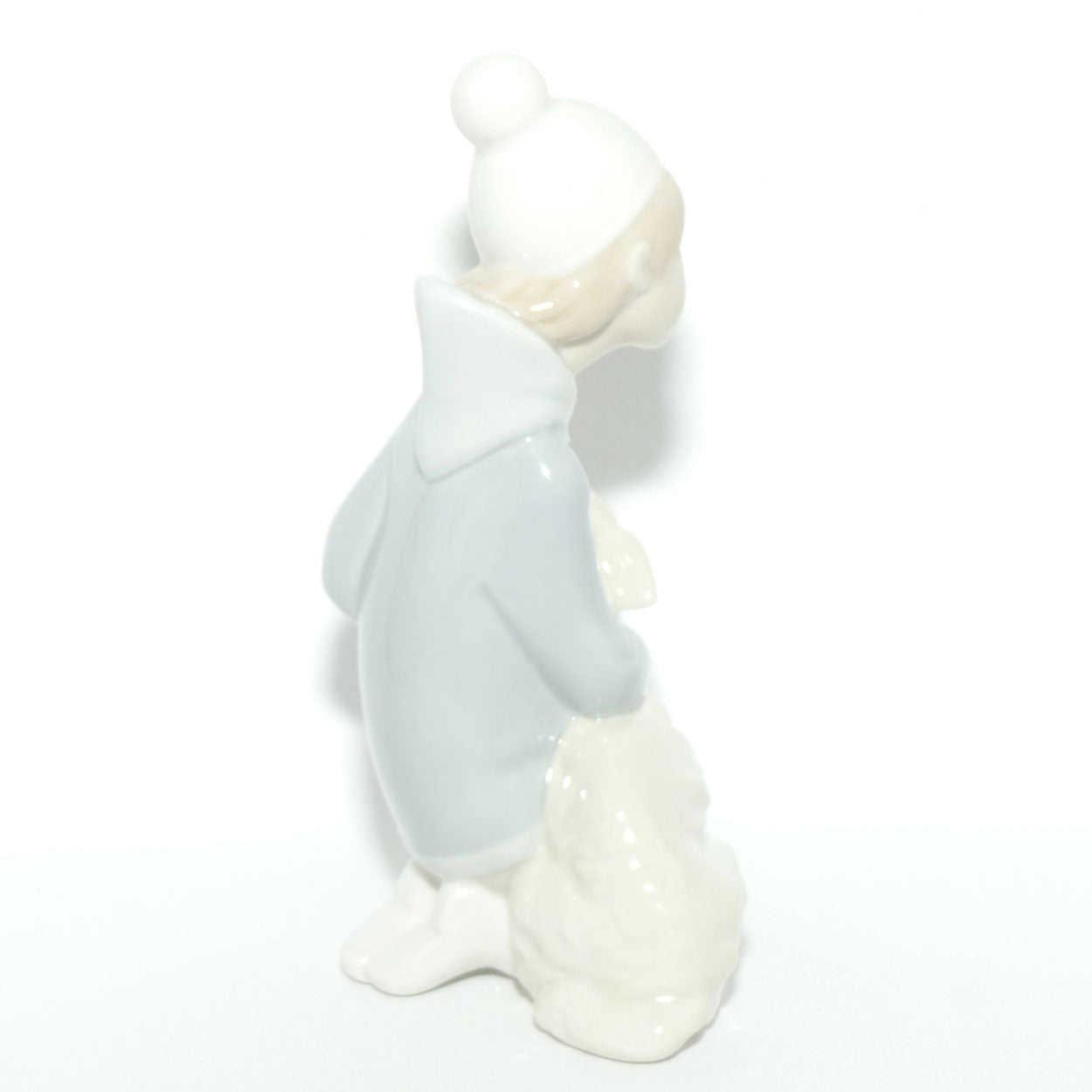Lladro figure Shepherd with Lamb | #4676 | #2
