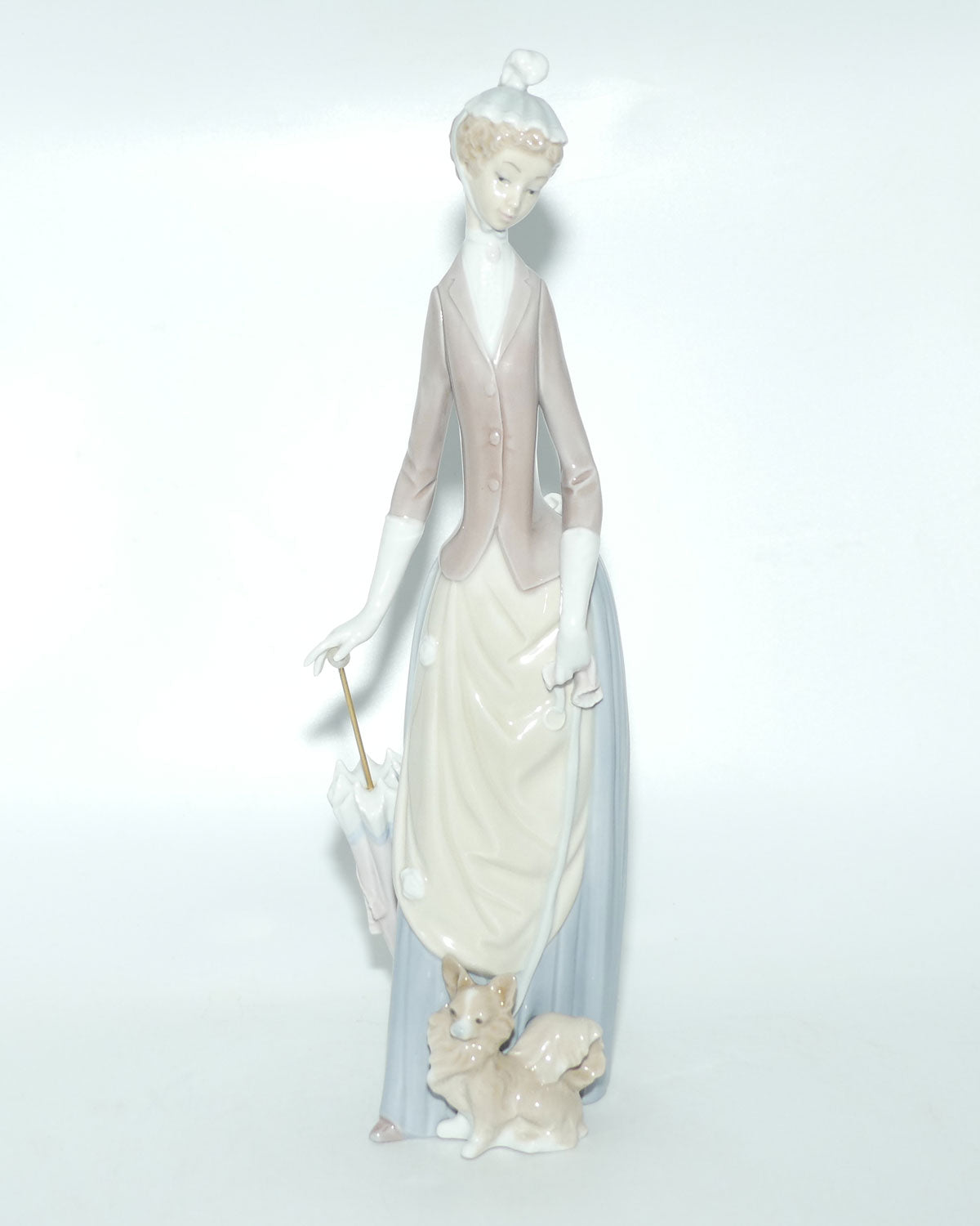 Lladro figure Woman with Dog #4761 | #2
