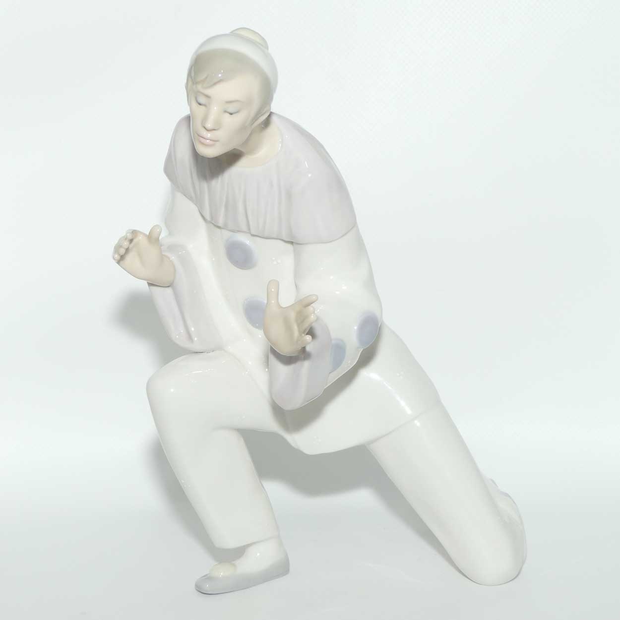 Lladro figure Charmingness | Gloss | #4848