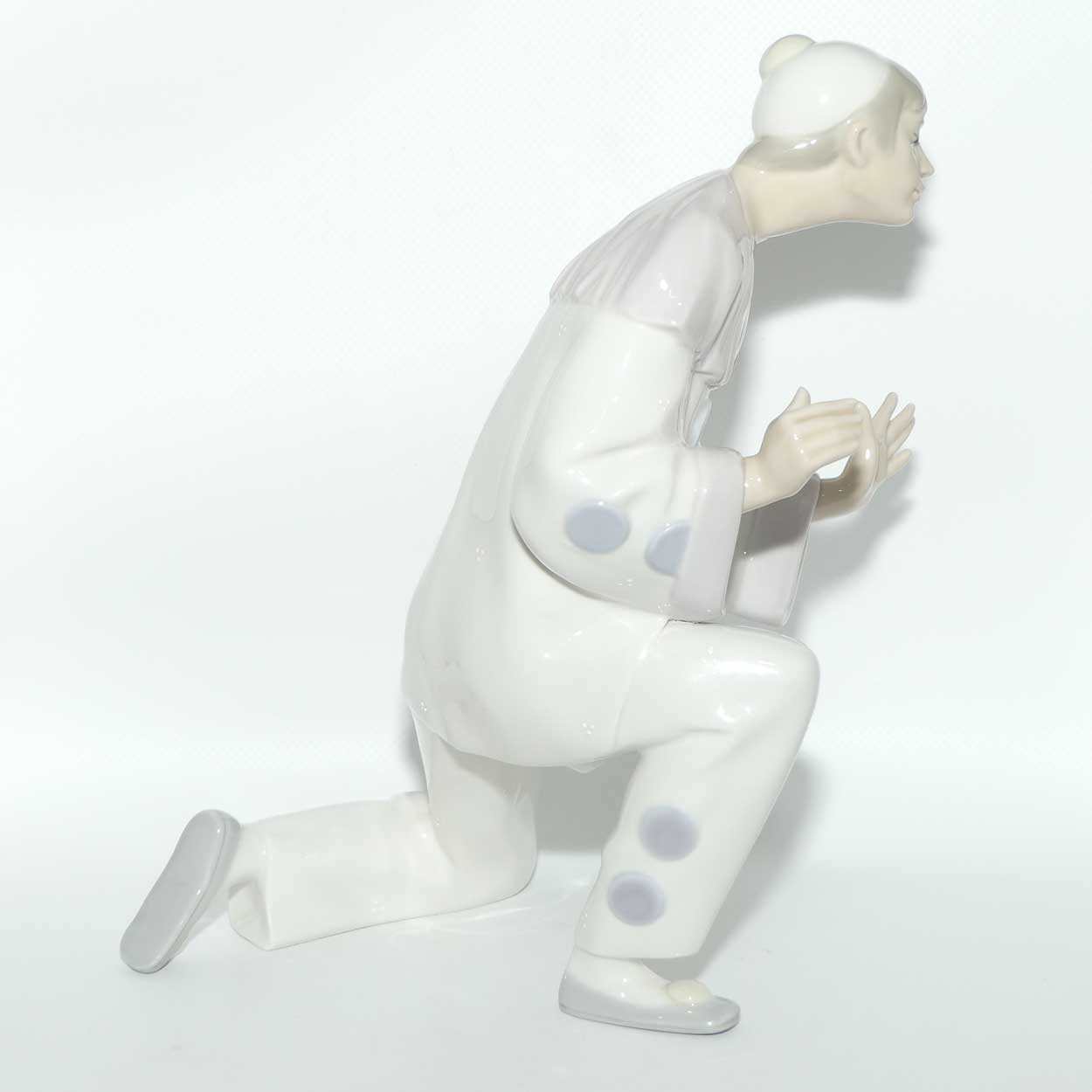 Lladro figure Charmingness | Gloss | #4848