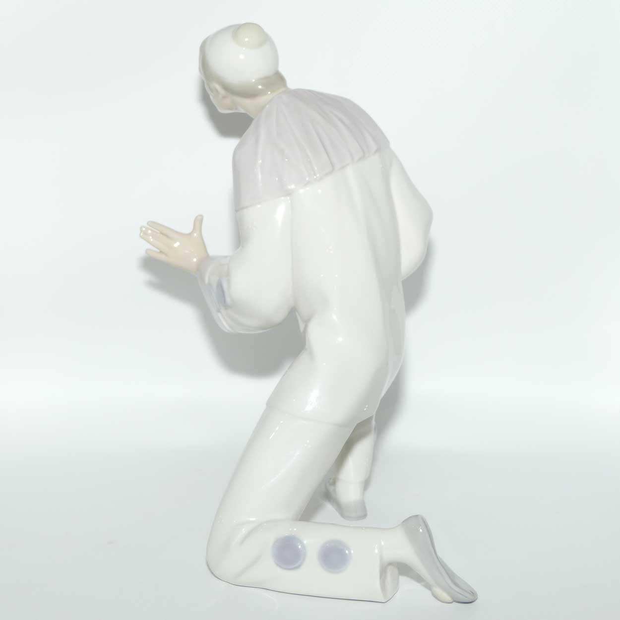 Lladro figure Charmingness | Gloss | #4848