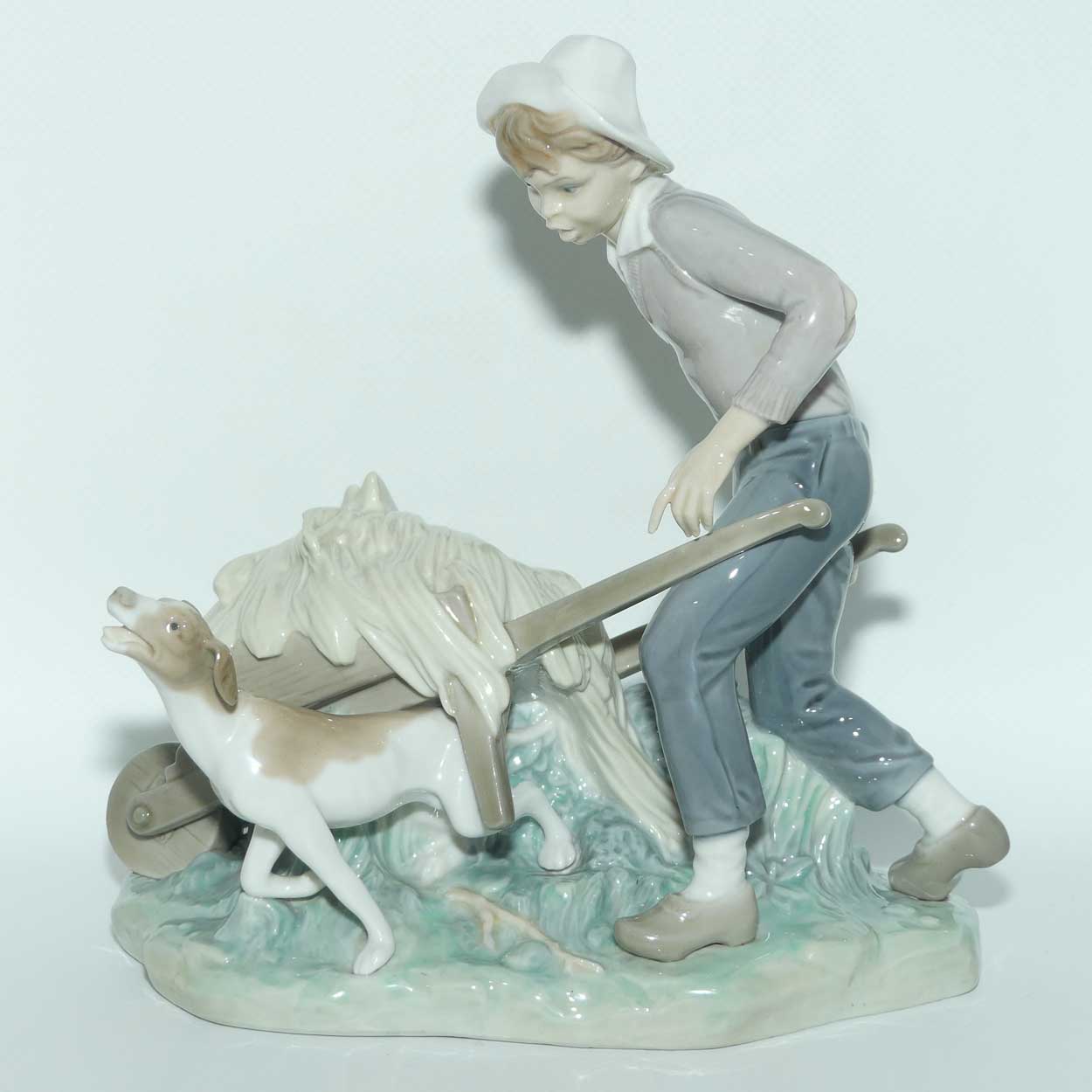 Lladro figure Gardener in Trouble | Gloss | 4852