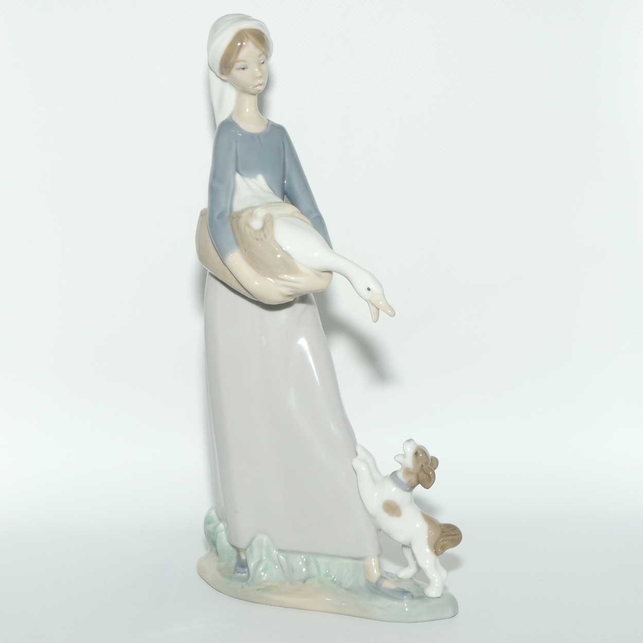 Lladro figure Girl with Goose and Dog | #2 | #4866