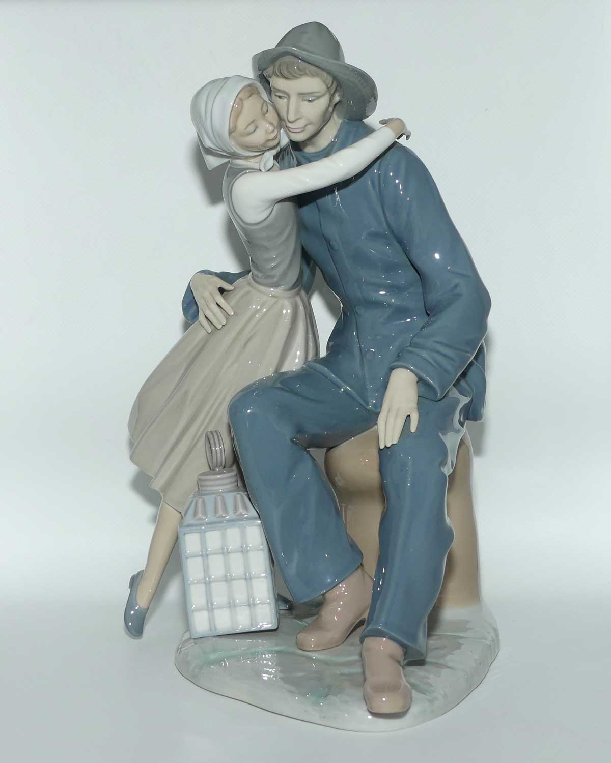 Lladro figure The Kiss | #4888