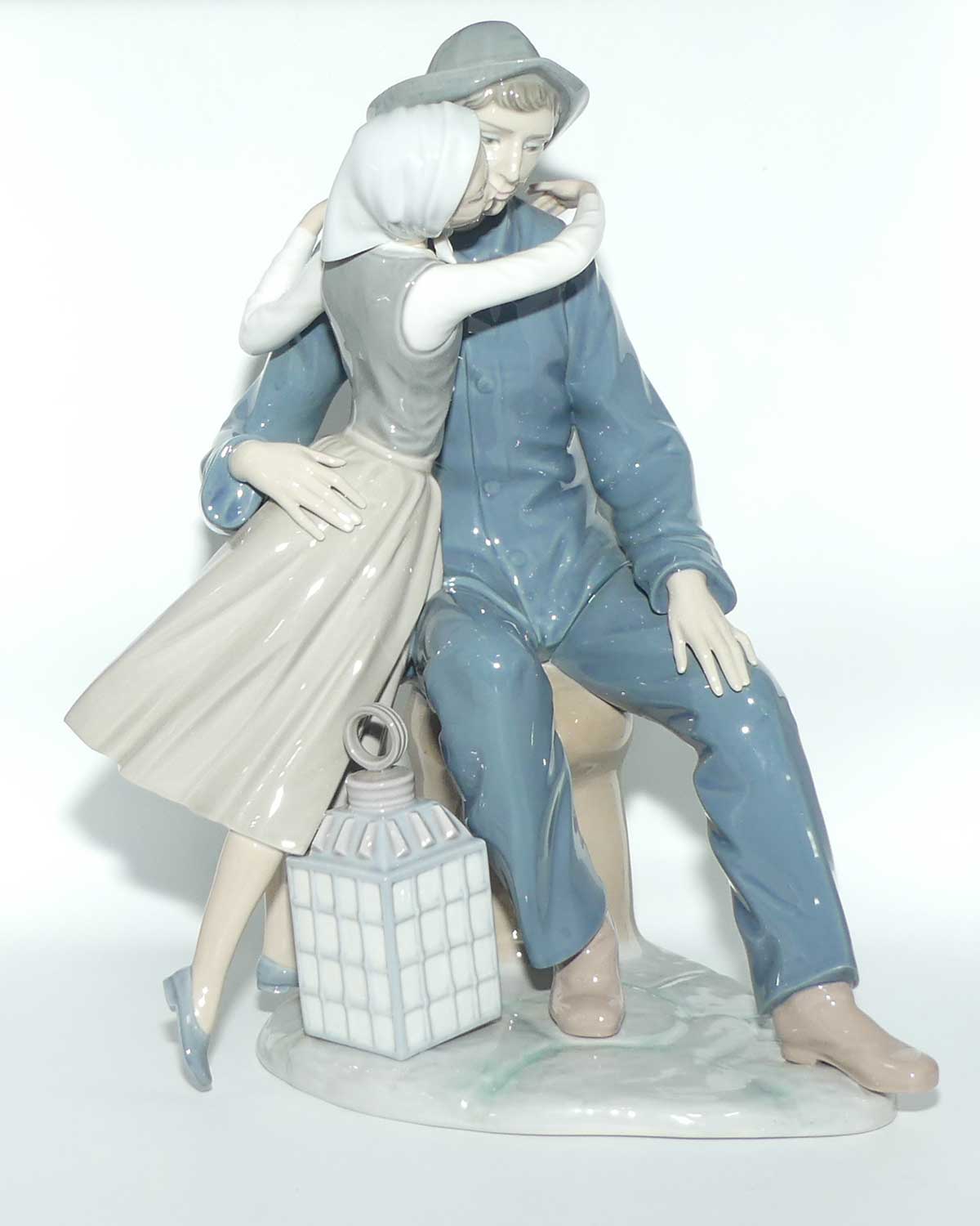 Lladro figure The Kiss | #4888