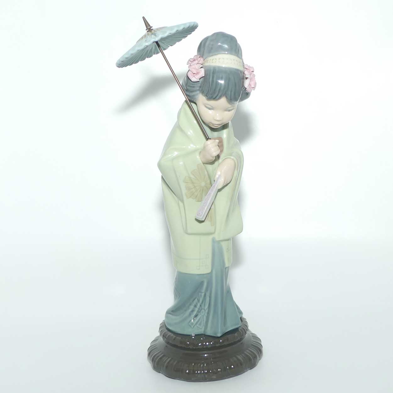 Lladro figure Oriental Spring | #4988