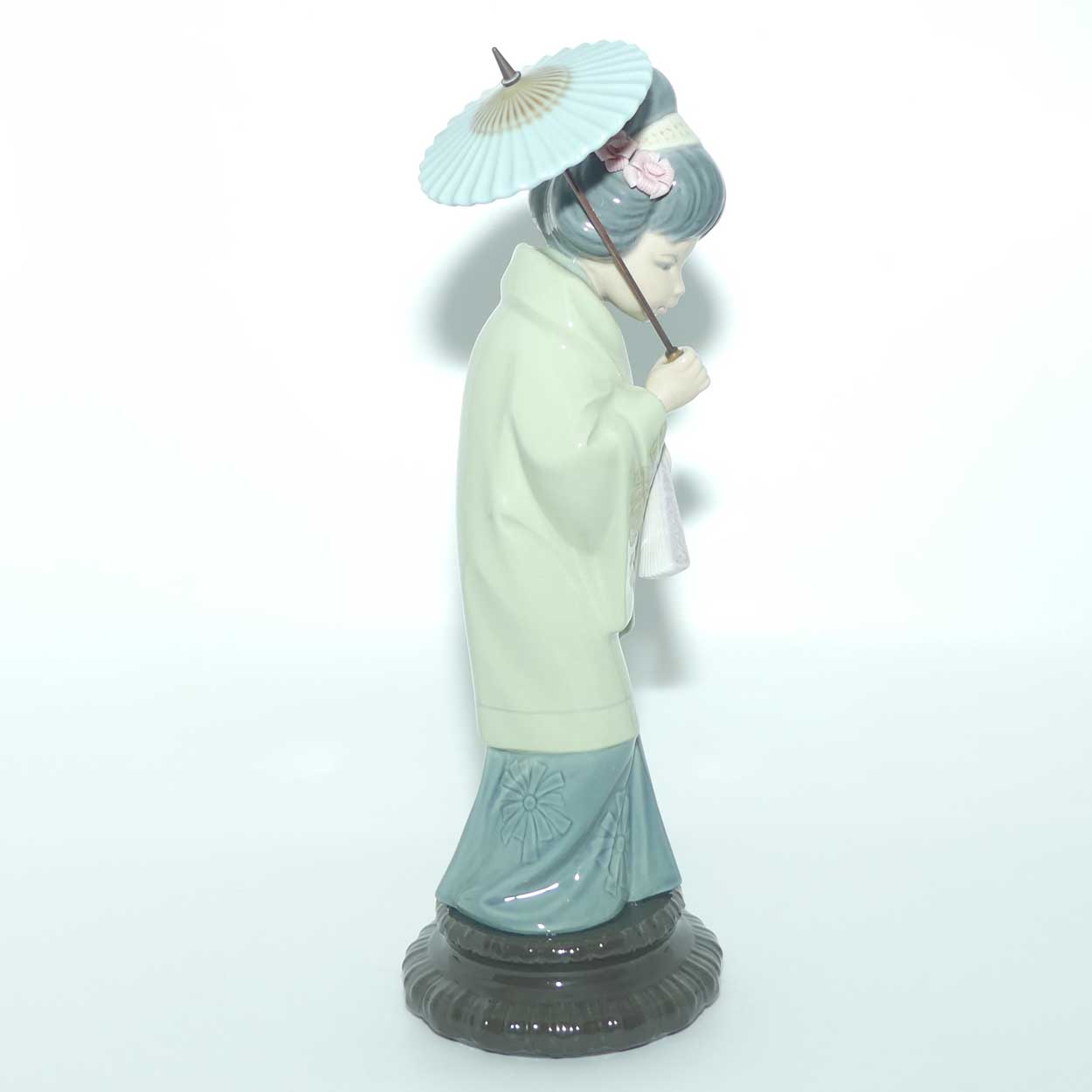 Lladro figure Oriental Spring | #4988