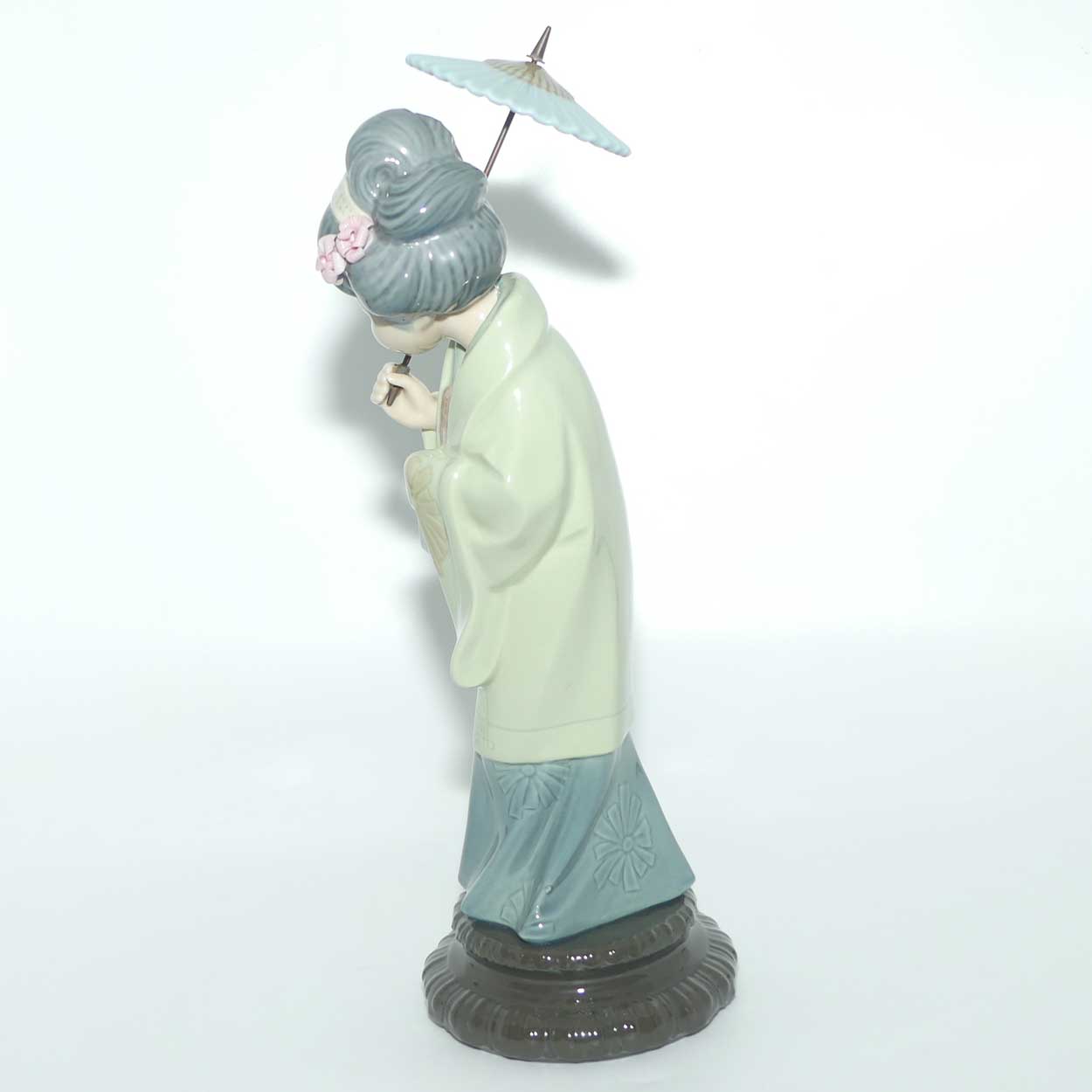Lladro figure Oriental Spring | #4988