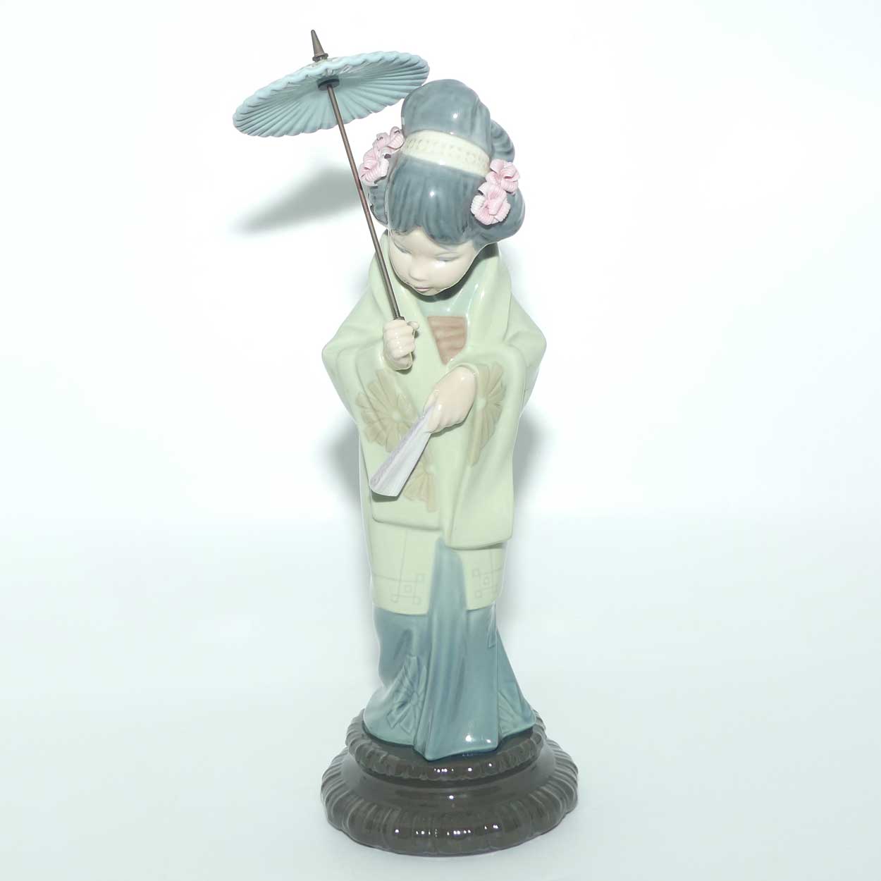 Lladro figure Oriental Spring | #4988