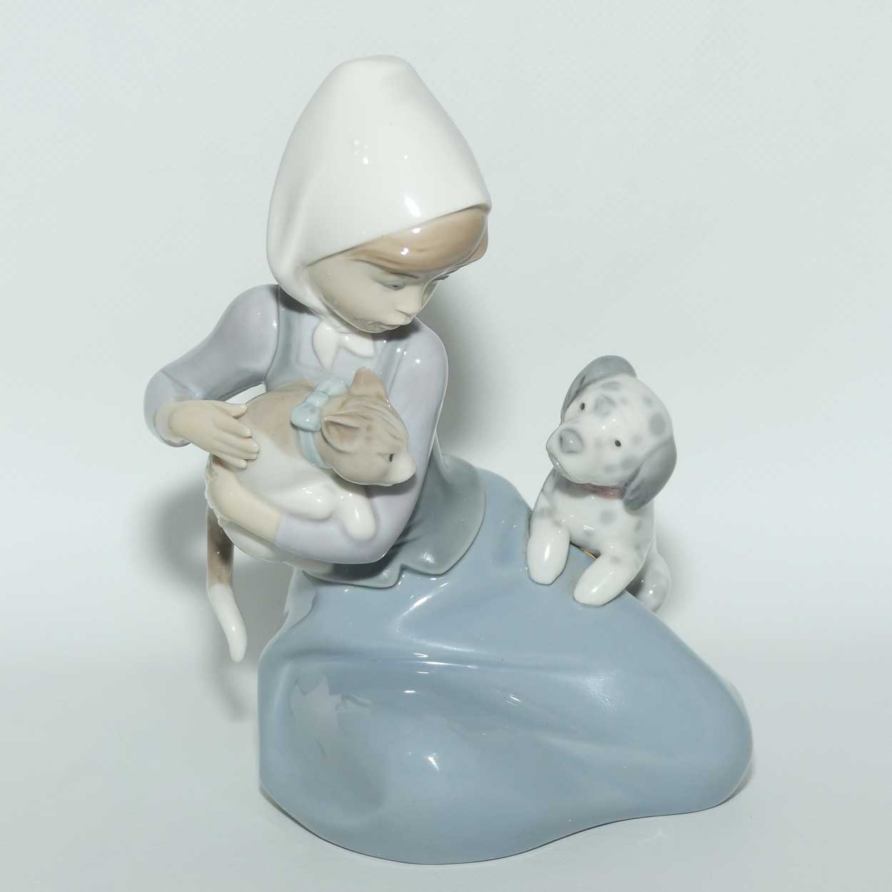 Lladro figure Little Friskies | #5032
