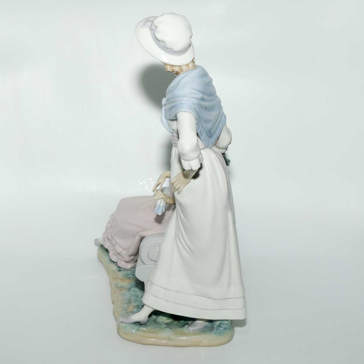 Lladro Ladies Talking figure group #5042