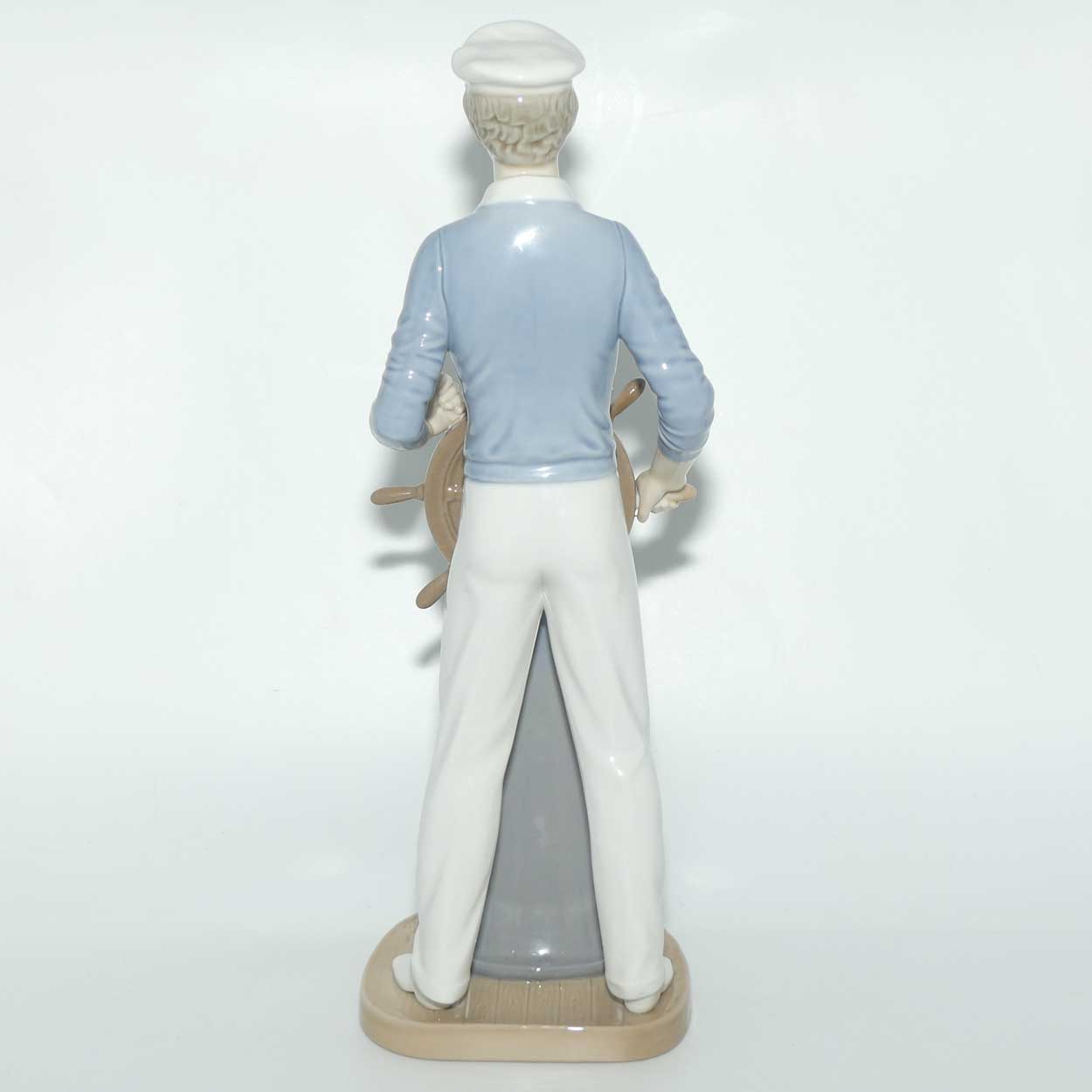 Lladro figure The Yachtsman #5206