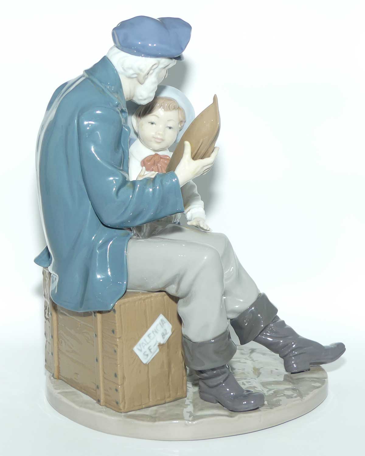 Lladro figure A Tall Yarn | Gloss | 5207 | #2