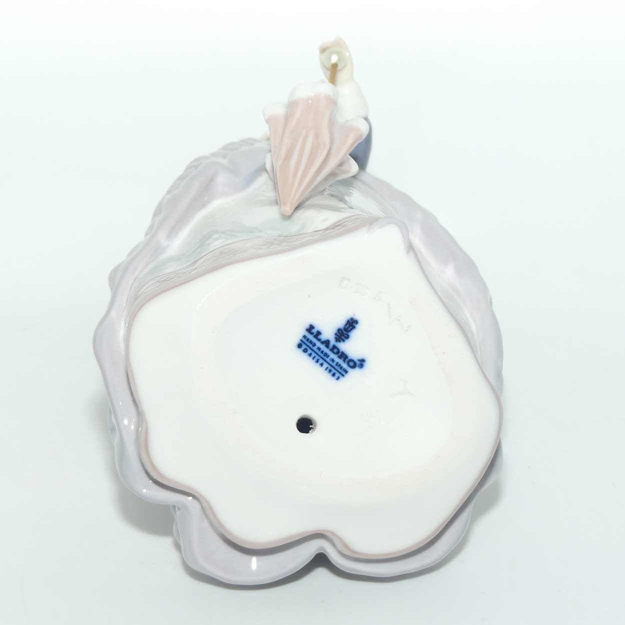 LLadro figure Evita #5212