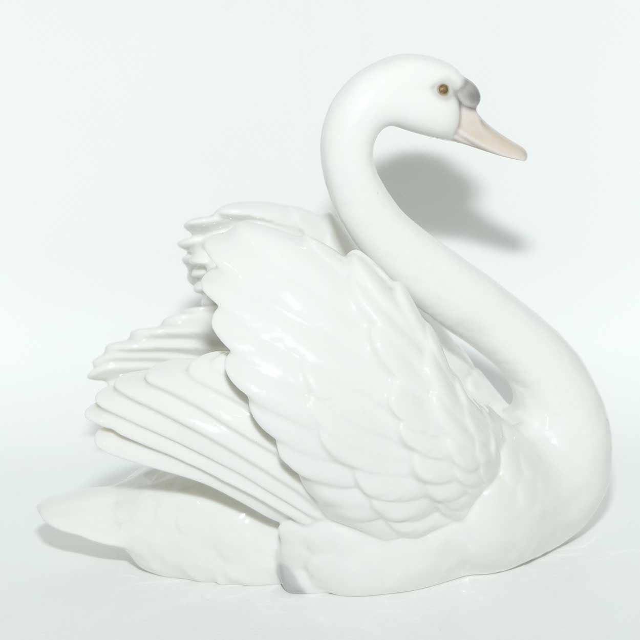 Lladro Swan with Wings Spread | #5231
