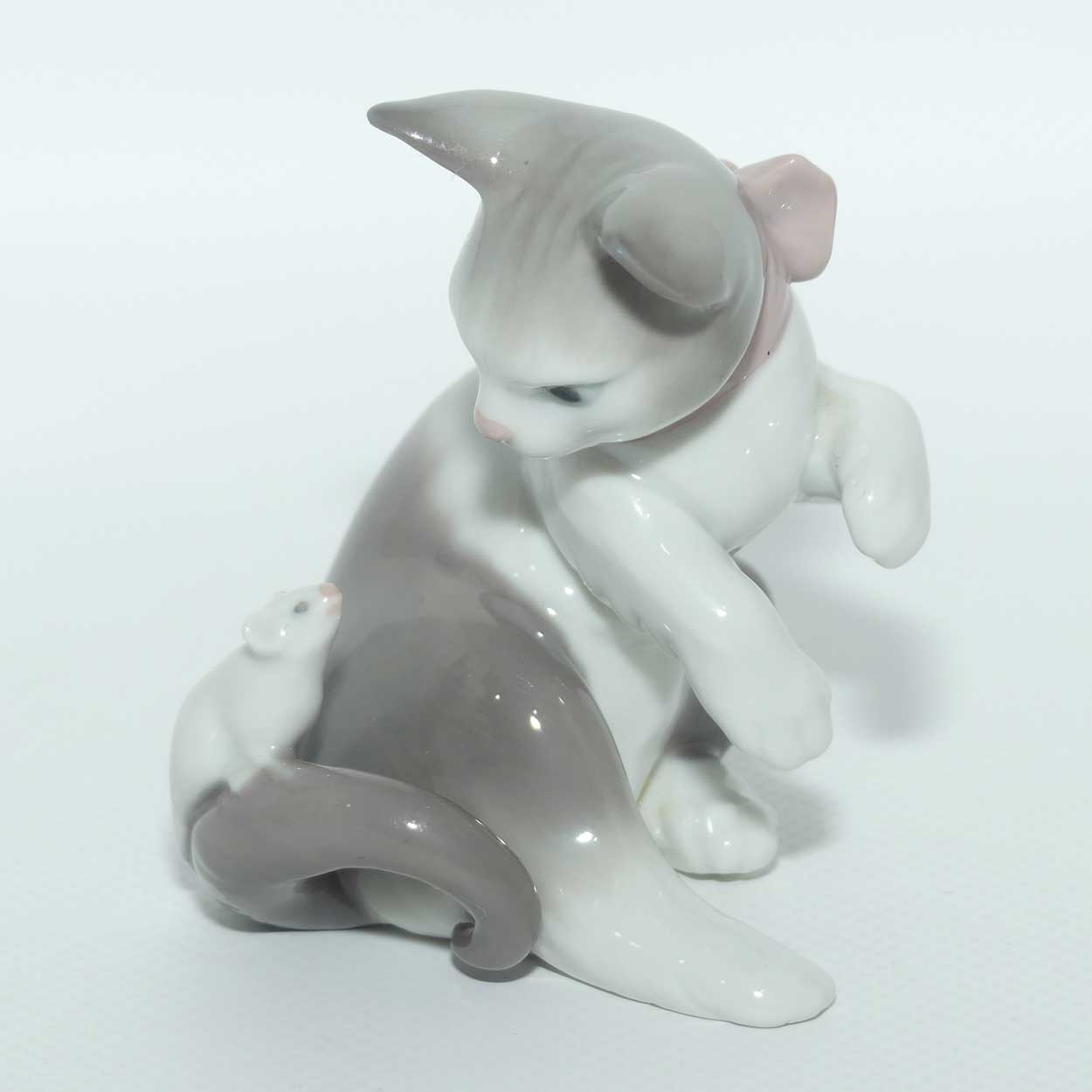 Lladro figure Cat and Mouse | #5236