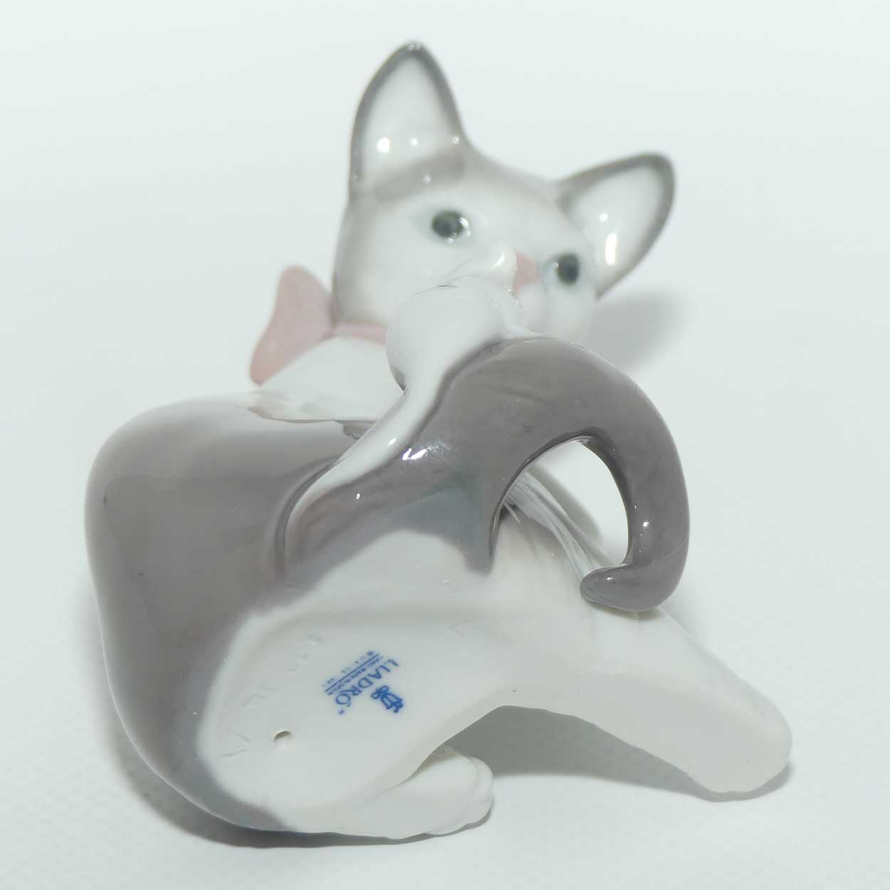 Lladro figure Cat and Mouse | #5236