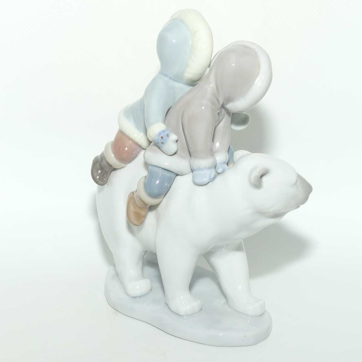 Lladro figure Eskimo Riders #5353