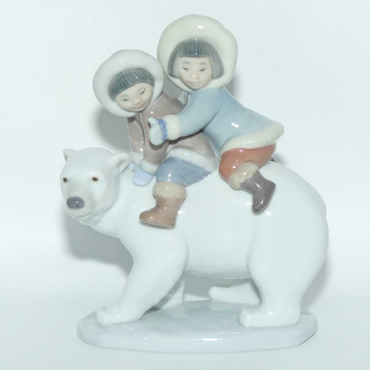 Lladro figure Eskimo Riders | #5353