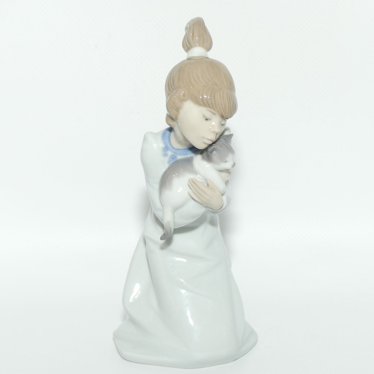 Lladro figure Sleepy Kitten | Gloss | #5712