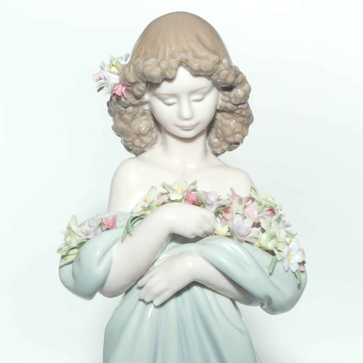 Lladro figure Petals of Love | #6346 | boxed