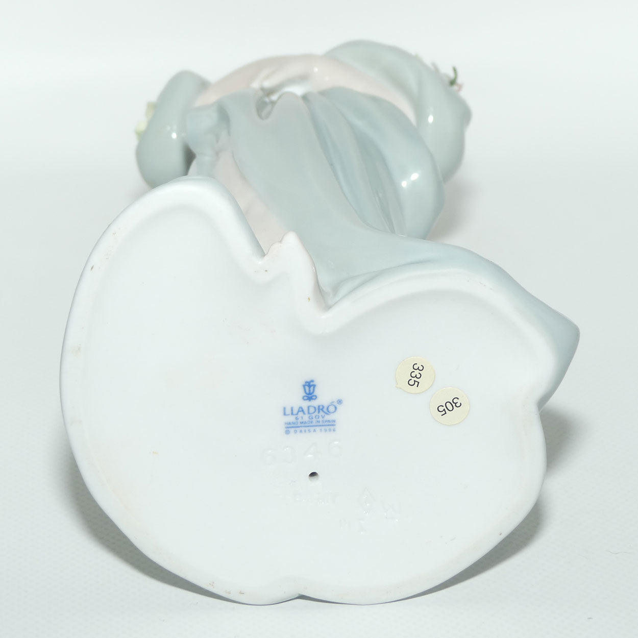 Lladro figure Petals of Love | #6346 | boxed