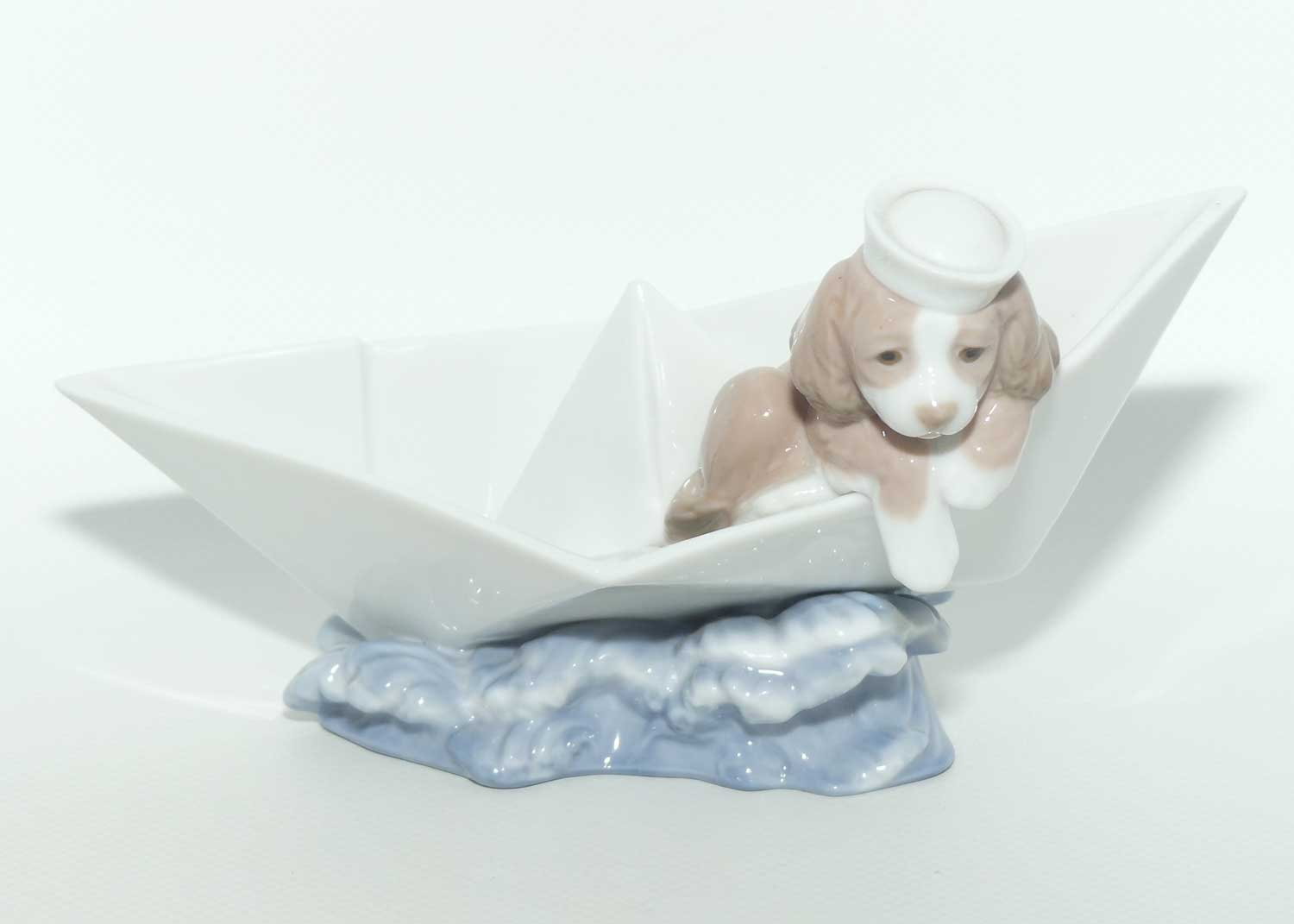 Lladro figure Little Stowaway | #6642
