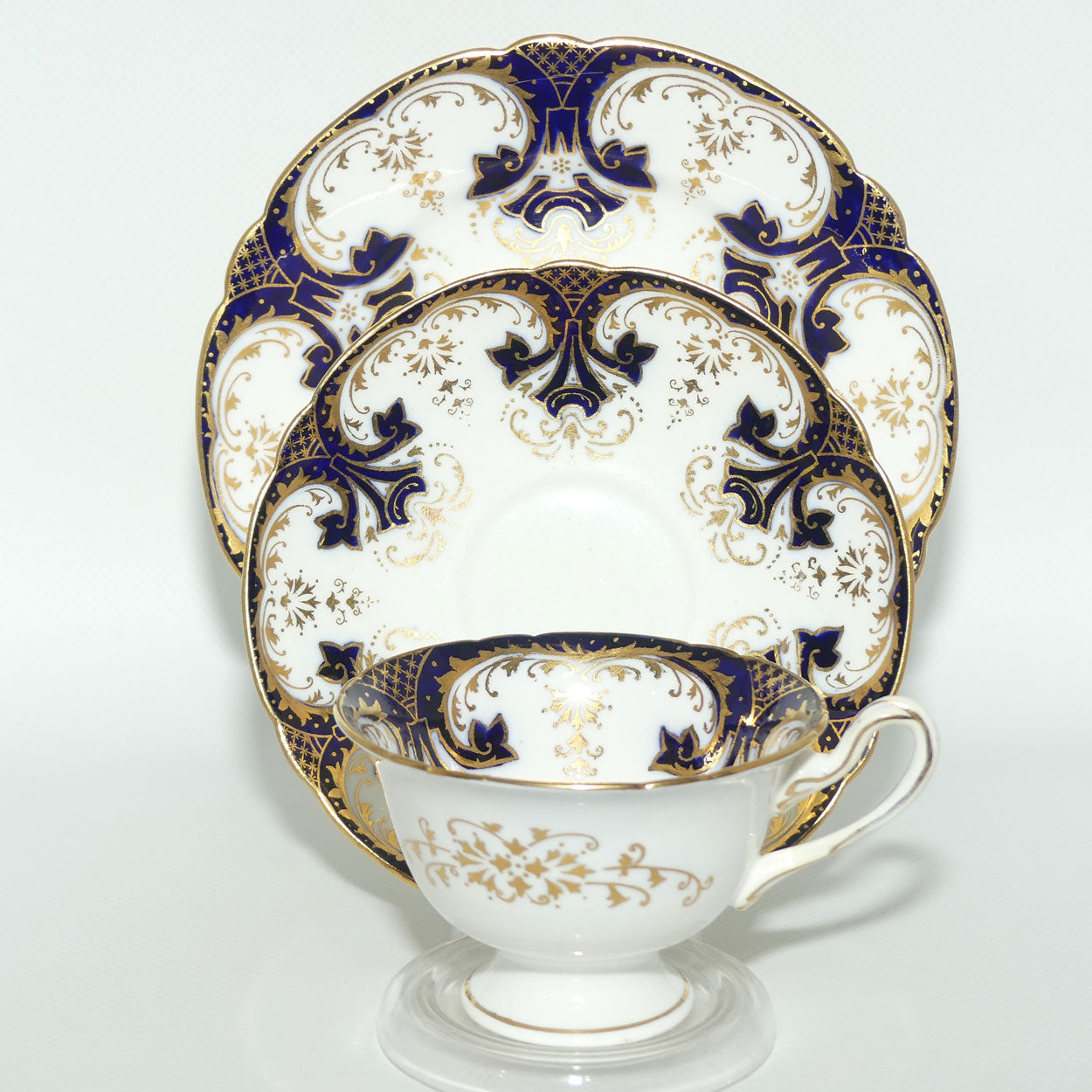 Shelley Gainsborough shape Navy Blue and Gold pattern trio | 7084