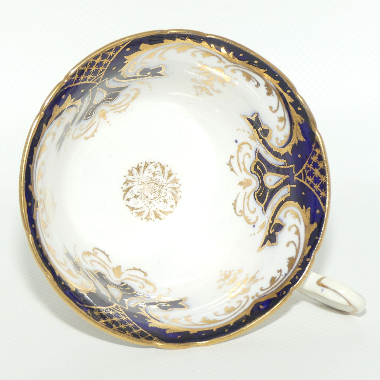 Shelley Gainsborough shape Navy Blue and Gold pattern trio | 7084