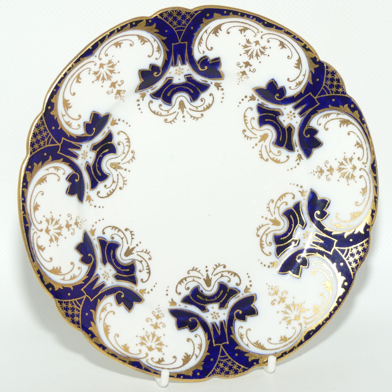 Shelley Gainsborough shape Navy Blue and Gold pattern trio | 7084