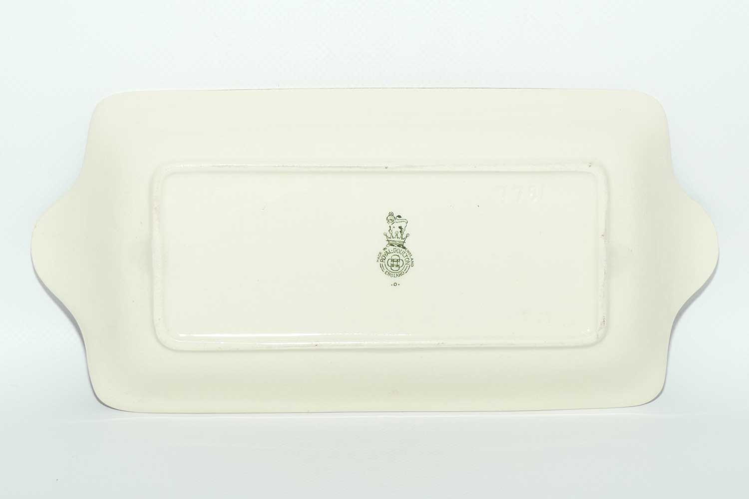 Royal Doulton Coaching Days York shape sandwich tray | Shape 7781 | Scene 16