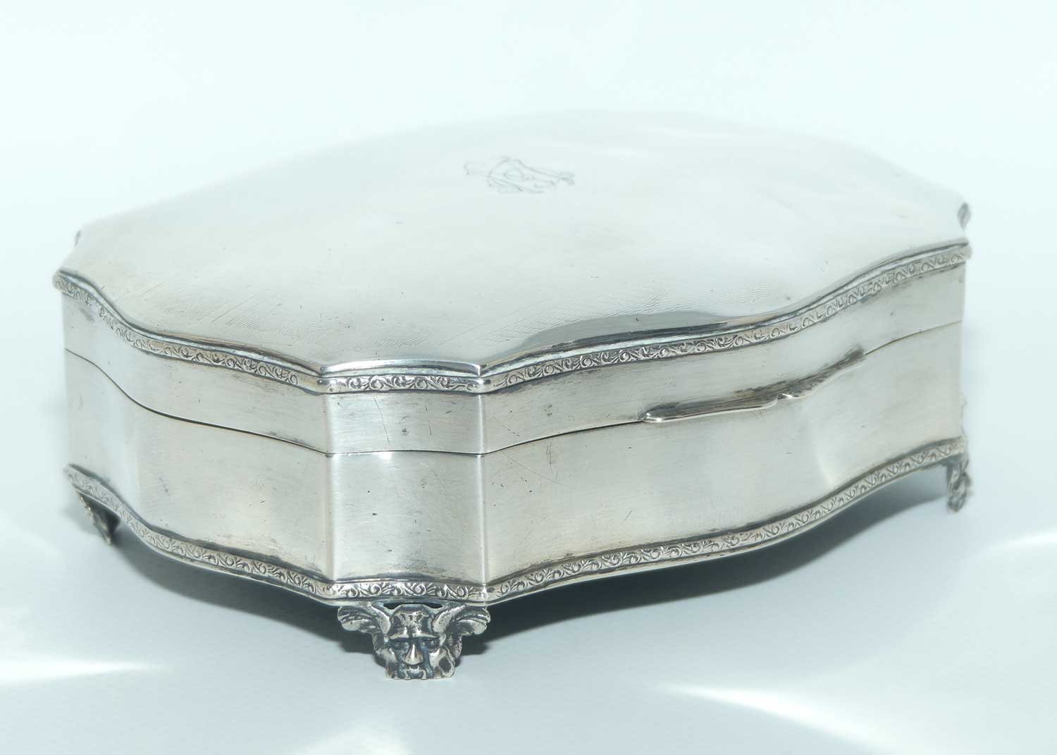 European 800 Silver serpentine shape velvet lined trinket box | Satyr feet