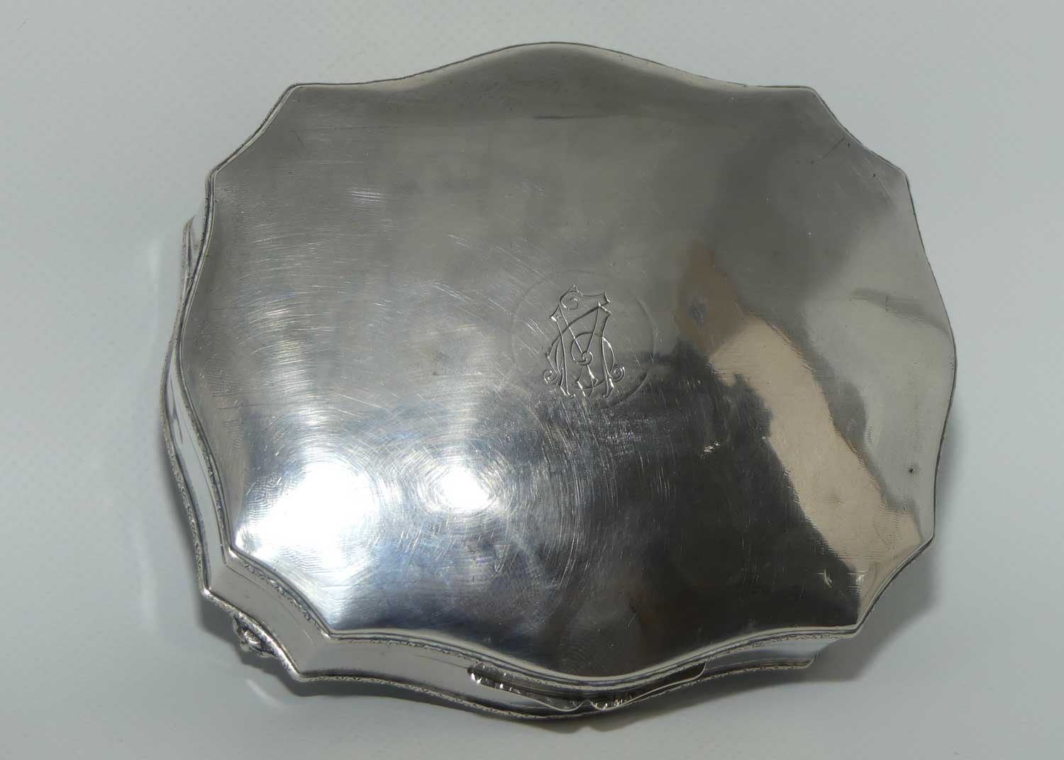 European 800 Silver serpentine shape velvet lined trinket box | Satyr feet