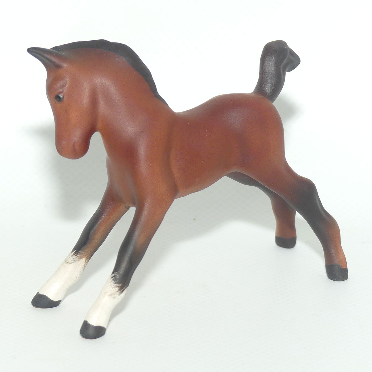 #0815 Beswick Foal | Small | Stretched Facing Right | Brown | Matt