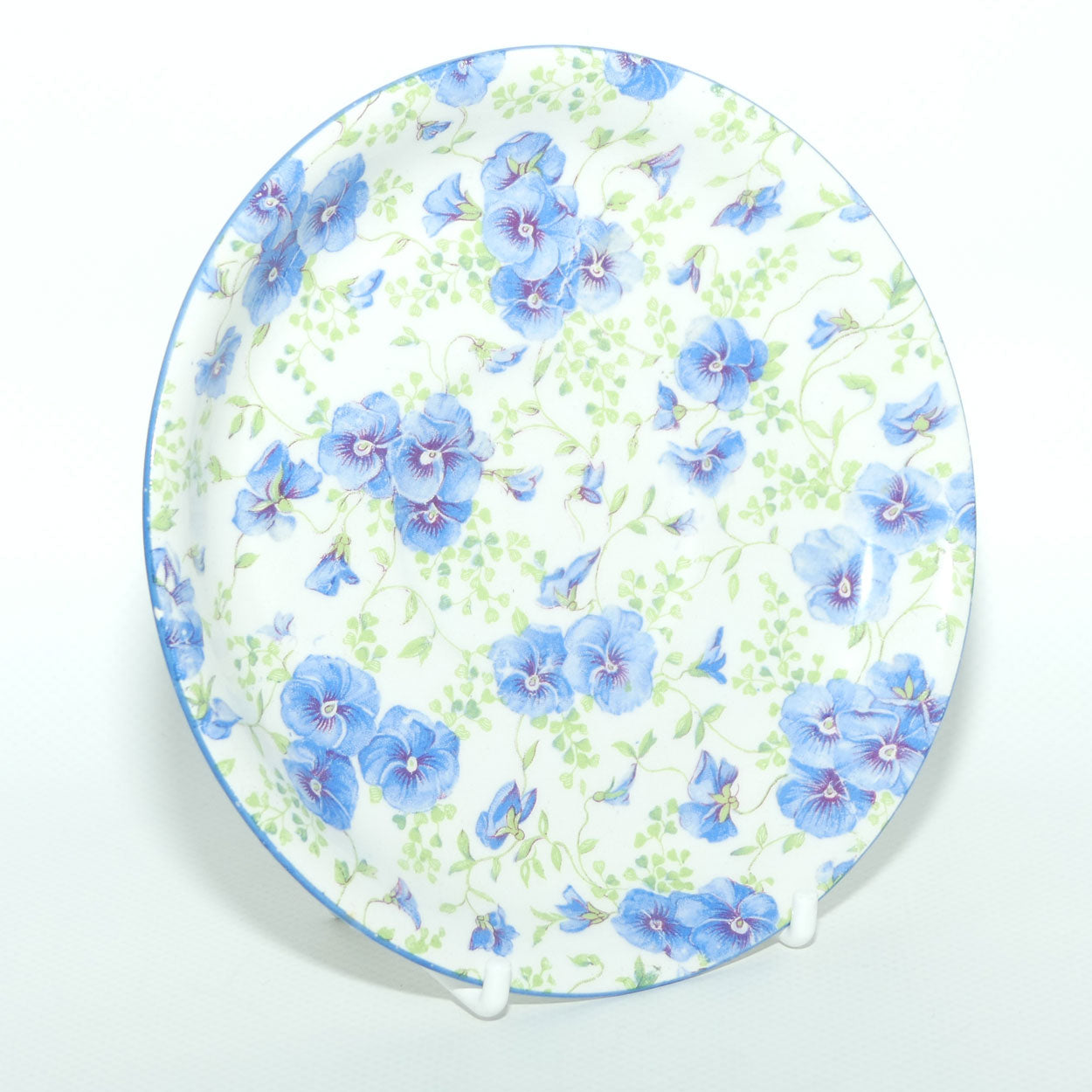 Shelley Essex shape Blue Pansy Chintz trio | Pattern 8831M