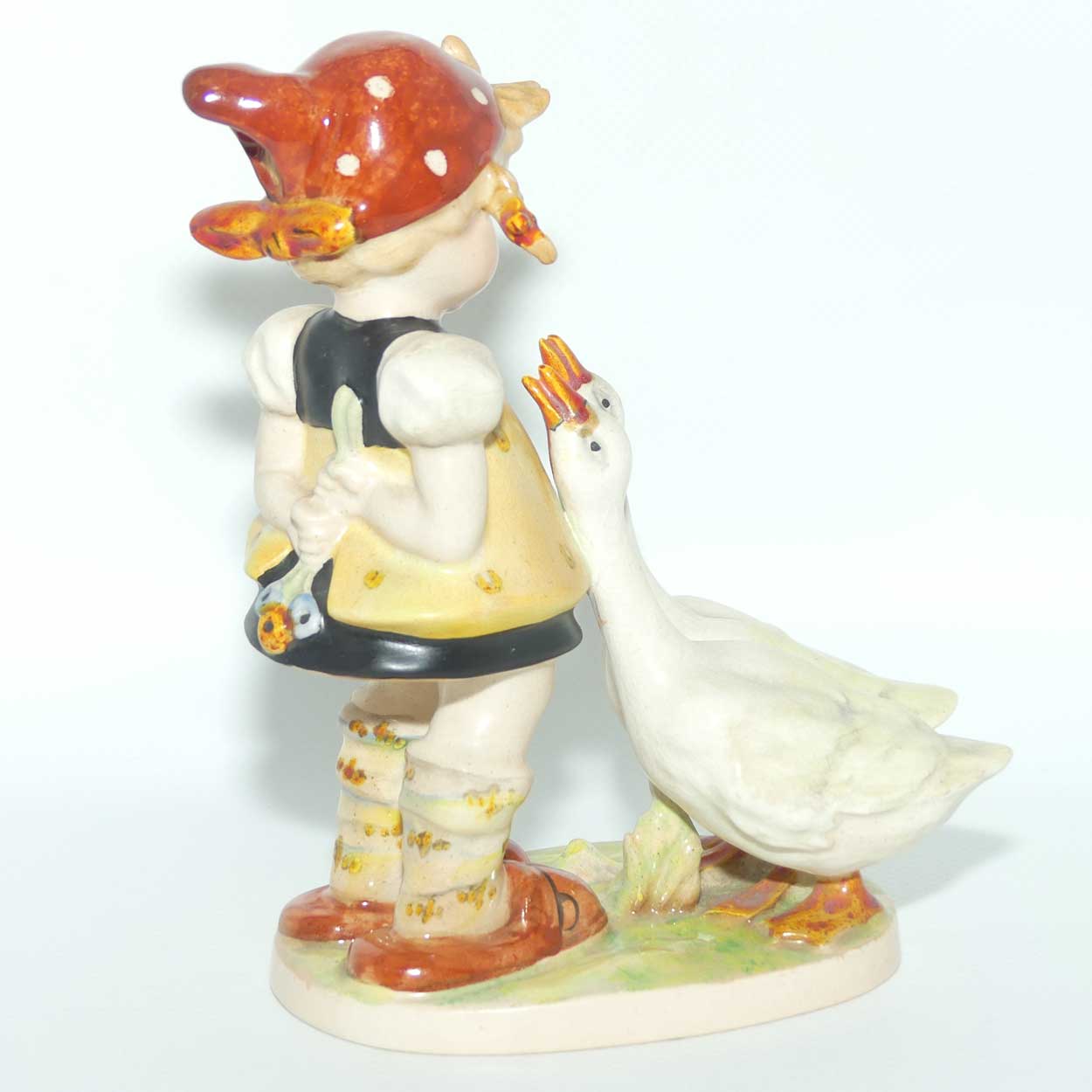 #0905 Beswick figure Goose Girl | MI Hummel theme