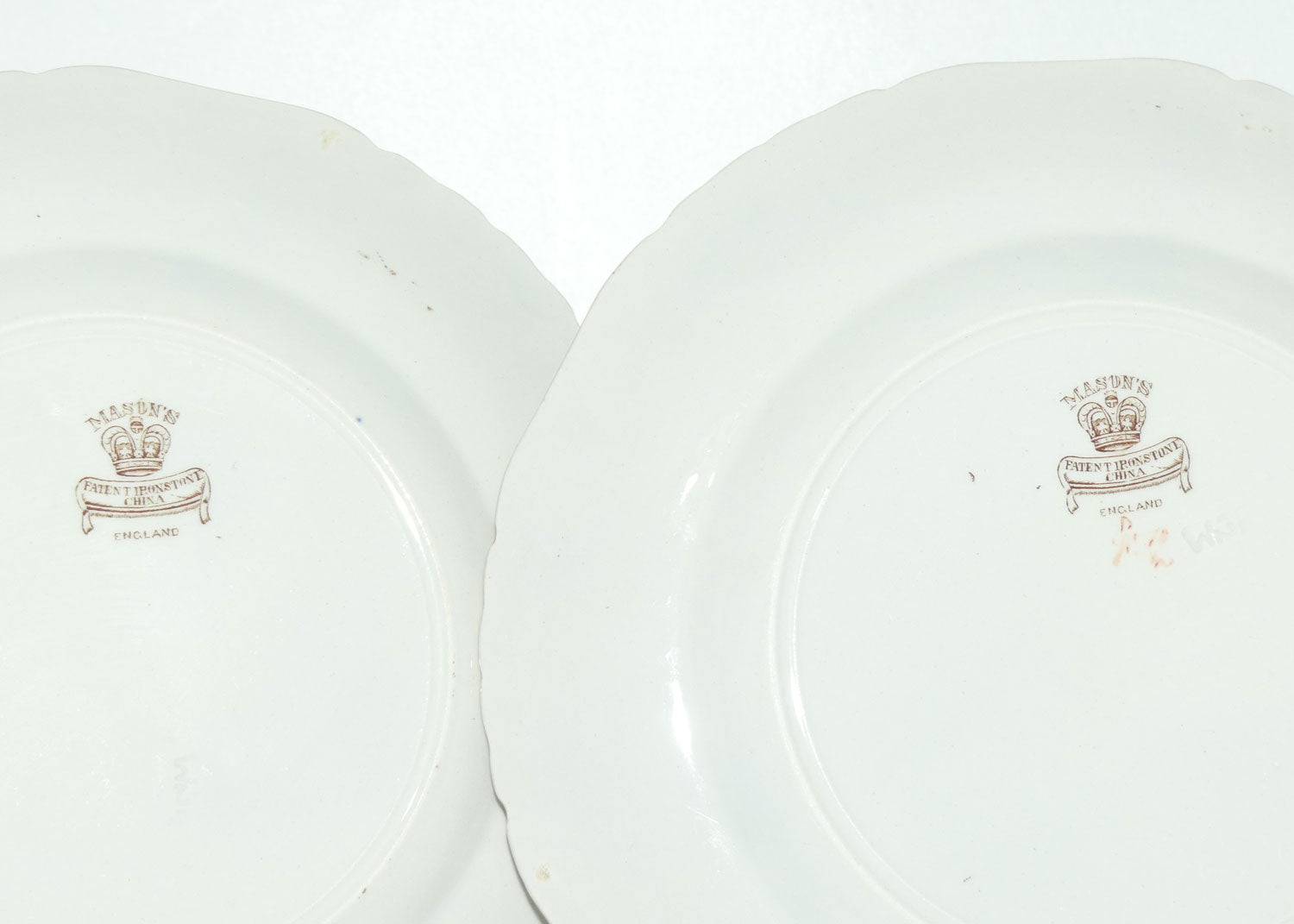 Masons Ironstone pair of cabinet plates | 23.5cm diam | Pattern B9178