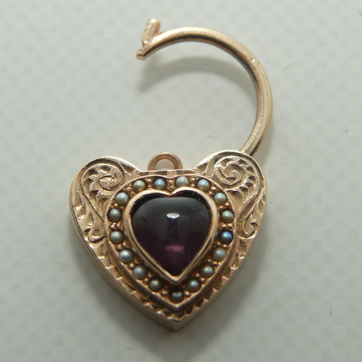 9ct Yellow Gold Heart Padlock set with Cabochon Amethyst and Seed Pearls | Valued $5900