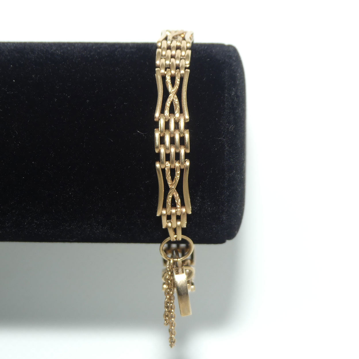 9ct Yellow Gold Gatelink bracelet with Heart Padlock and safety chain | 16.37g | Valued $5100