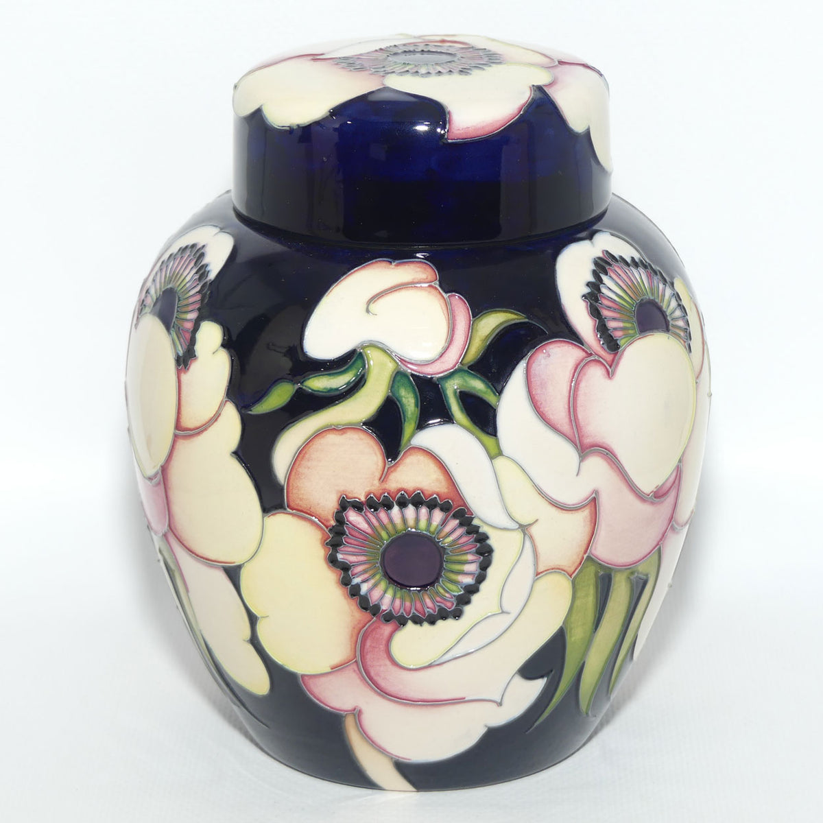 Moorcroft Anemone Blush 769/6 Ginger Jar