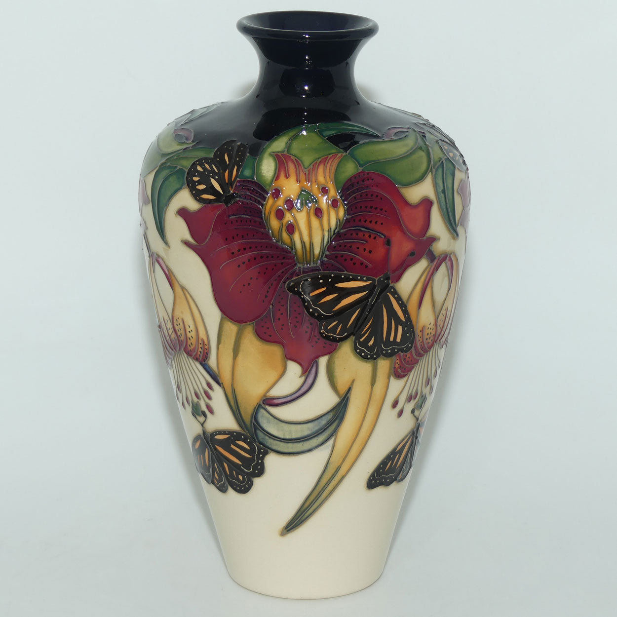 Moorcroft Anna Lily Monarch 72/9 vase (Num Ed)