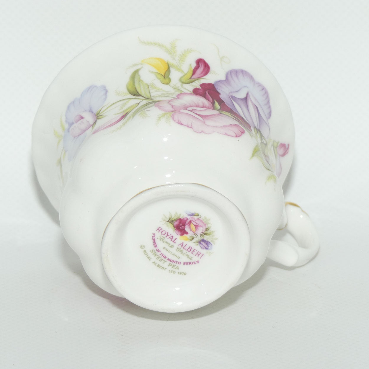Royal Albert Bone China England | Flower of the Month series | April Sweet Pea duo