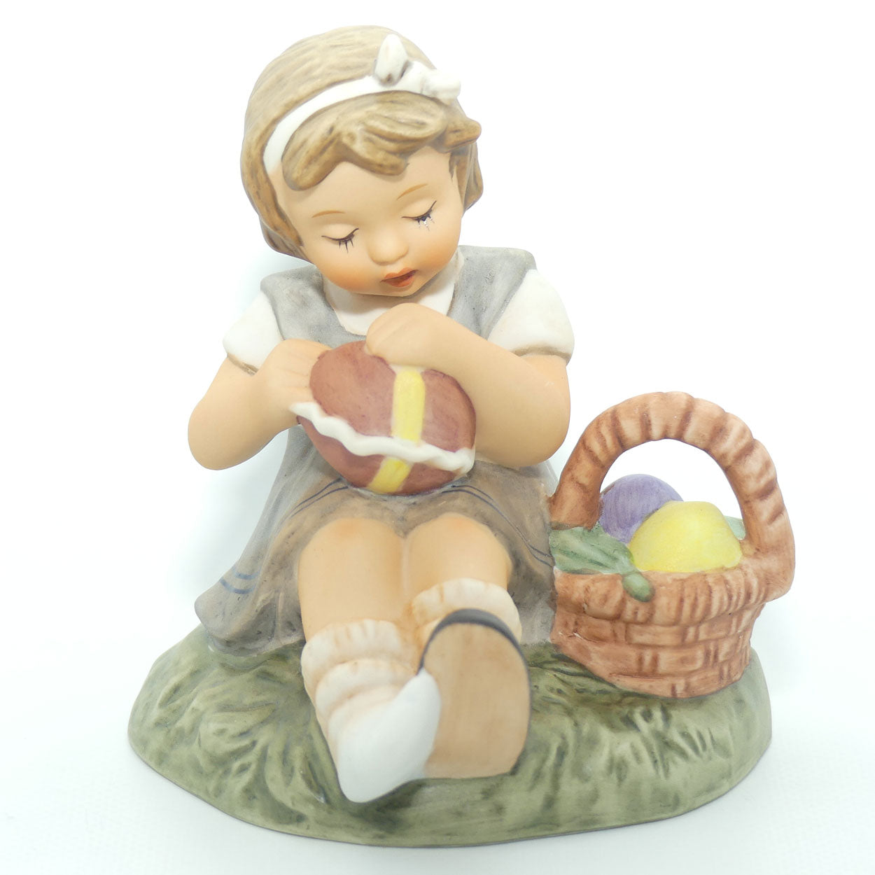 BH169 Berta Hummel figure by Goebel | Found an Egg